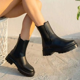 نیمبوت شیک و راحت😍 زیره پیو یخ شکن فوق العاده راحت و سبک بغل کش قالب استاندارد✅️ سایز ۳۷ تا ۴۰ قیمت با ارسال پیشتاز رایگان